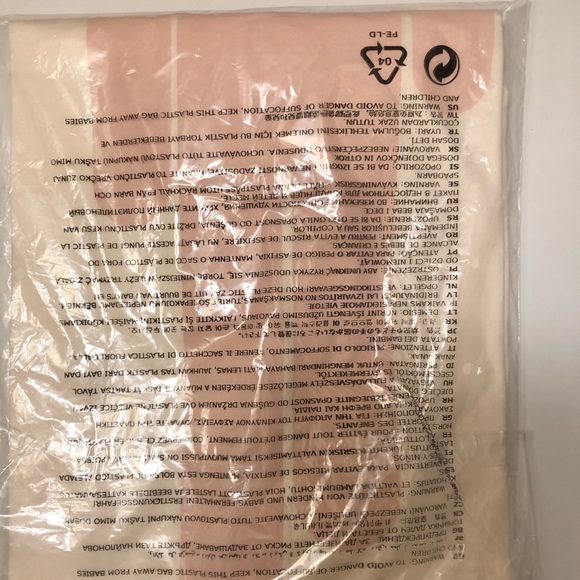 RARE Billie Eilish Blohsh merch SHIRT - Picture 4 of 4